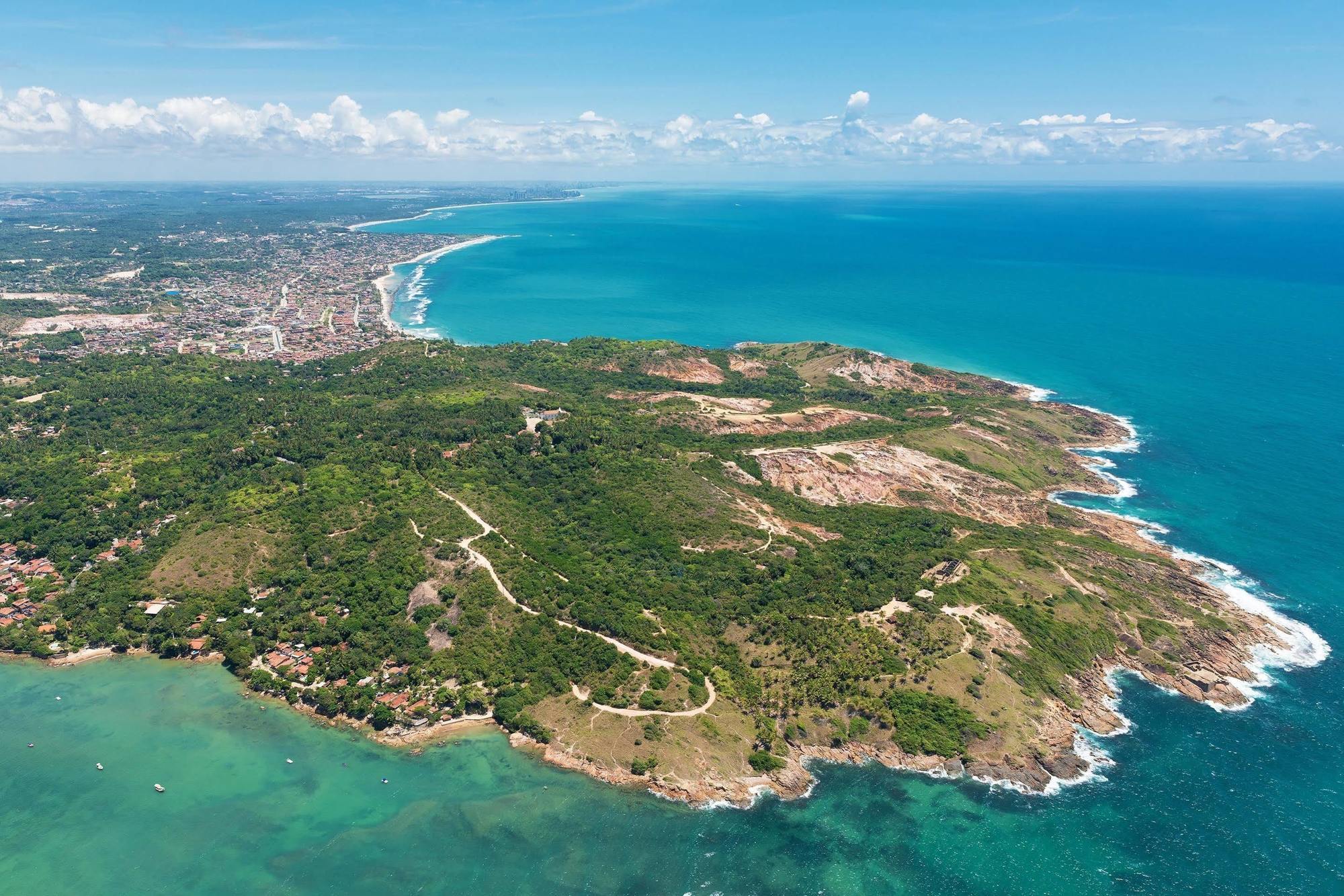 Sheraton Reserva Do Paiva Cabo de Santo Agostinho Ngoại thất bức ảnh Aerial view of Cabo Branco